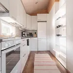 Karkutahko 1b - Spacious 3br In With Private Sauna 빌라 타흐코부오리