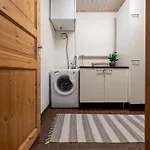 Karkutahko 1b - Spacious 3br In With Private Sauna 타흐코부오리