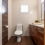 Karkutahko 1b - Spacious 3br In With Private Sauna 빌라 *