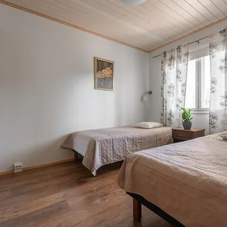 Willa Karkutahko 1b - Spacious 3br In With Private Sauna Tahkovuori