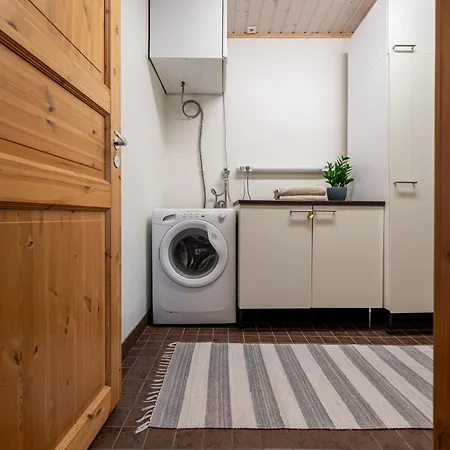 Karkutahko 1b - Spacious 3br In With Private Sauna Tahkovuori